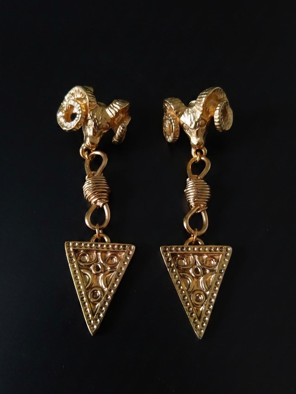 Vintage Etruscan Revival Rams Head ARIES Earrings